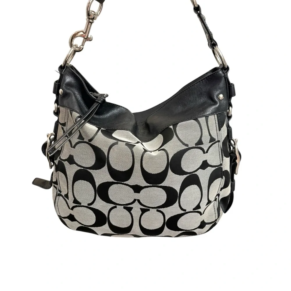 Coach vintage y2k large Zoe signature Black and Cream Hobo Bag f12674